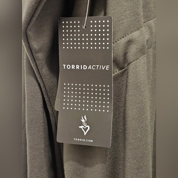 Torrid Active Ponte Anorak Hooded Jacket,  NWT, Size 3X (Torrid 3) - Picture 5 of 9